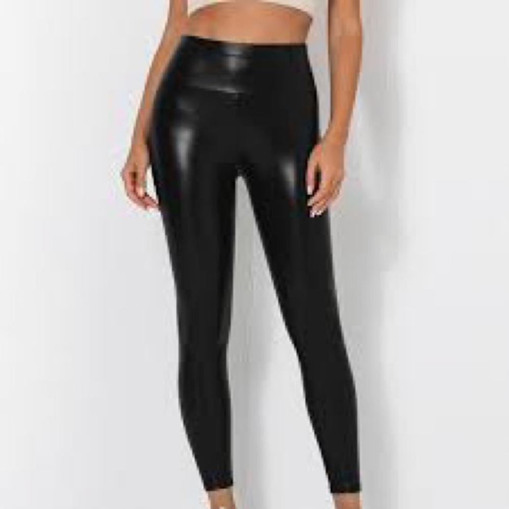 Spanx Black Faux Leather Leggings Women’s Size 1X